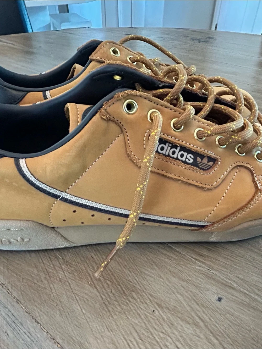 adidas Originals Continental 80 Wheat / Black